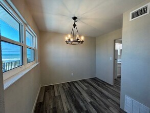 1740 Ocean Shore Blvd in Ormond Beach, FL - Building Photo - Building Photo