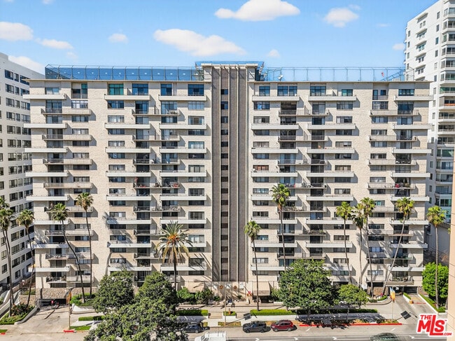 property at 10535 Wilshire Blvd