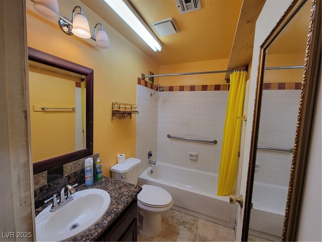 property at 4723 Desert Vista Rd
