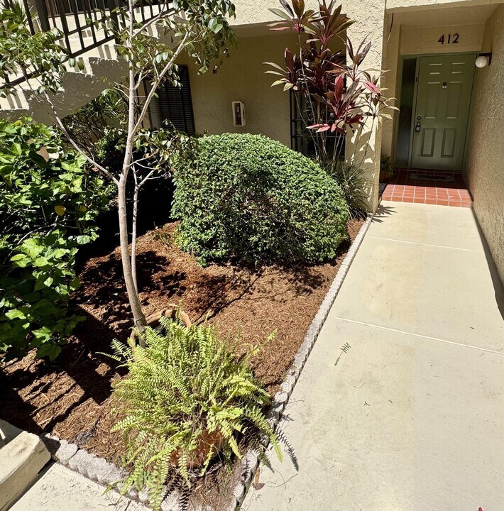 5121 Oakhill Ln in Delray Beach, FL - Building Photo