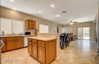 4705 Cedar Ranch Ct in North Las Vegas, NV - Building Photo - Building Photo