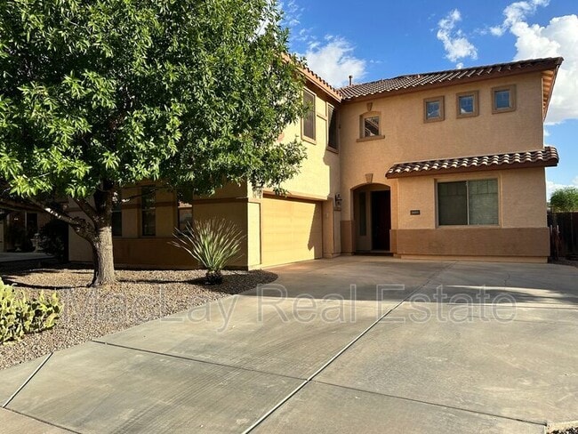 3691 E Kingbird Pl