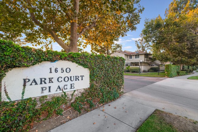1650 S Campus Ave-Unit -1650 Campus Avenue in Ontario, CA - Building Photo - Building Photo