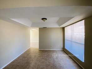 3223 E Emelita Ave in Mesa, AZ - Building Photo - Building Photo