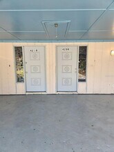 4208 8th St Ct E in Bradenton, FL - Building Photo - Building Photo