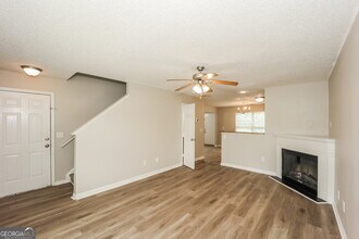 3076 Broadleaf Trail Rd in Fairburn, GA - Building Photo - Building Photo