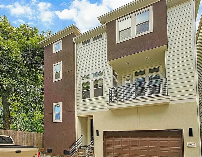 1113 W 18th St in Houston, TX - Foto de edificio - Building Photo