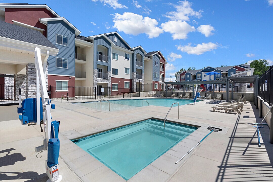 Cascade Springs Apartments in Cedar City, UT - Foto de edificio