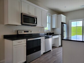 226 Millard Dr in Annville, PA - Building Photo - Building Photo