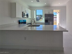 4814 30th St SW in Lehigh Acres, FL - Building Photo - Building Photo