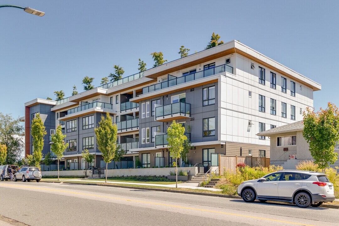 Clarendon Heights in Vancouver, BC - Building Photo