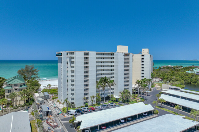 Whispering Sands South Tower in Sarasota, FL - Building Photo - Building Photo