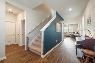 205 Strand Ln in Bastrop, TX - Building Photo - Building Photo