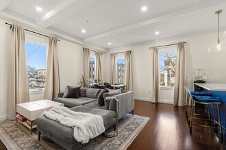 753 E Broadway in Boston, MA - Building Photo - Building Photo