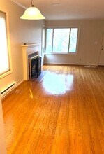 6520 43rd Ave NE in Seattle, WA - Building Photo - Building Photo