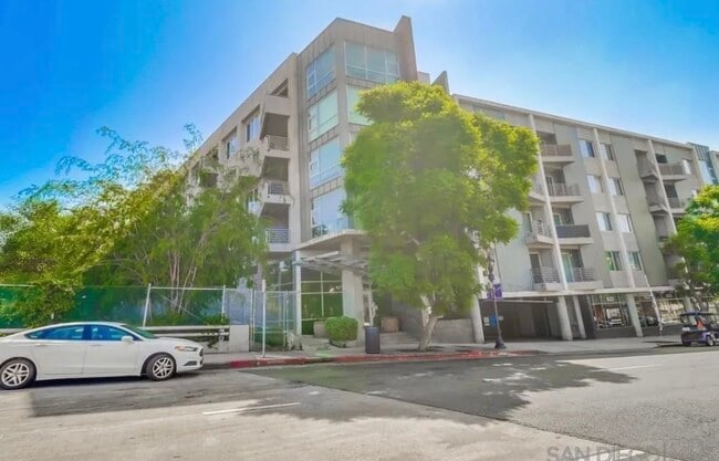 property at 1643 6th Ave