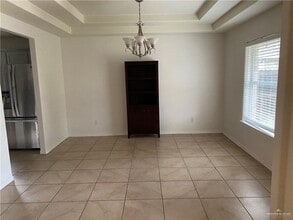 4612 Zinnia Ave in McAllen, TX - Building Photo - Building Photo
