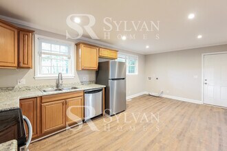 207 Kenmore Dr in Piedmont, SC - Building Photo - Building Photo