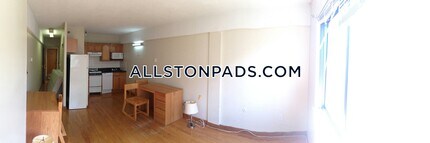 1110 Commonwealth Ave in Boston, MA - Building Photo - Building Photo