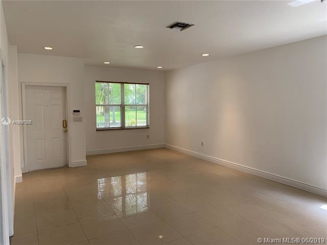 1832 SE 15th St-Unit -1832 in Homestead, FL - Building Photo - Building Photo