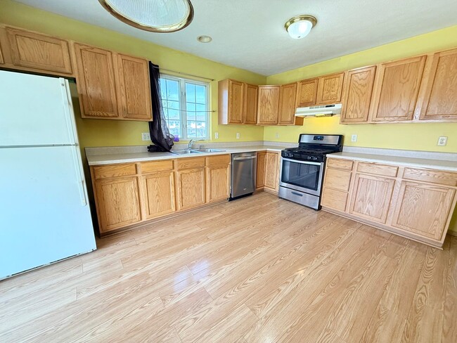 property at 26 Fetzer Ct
