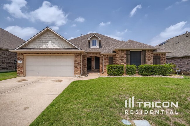 property at 515 Crownpoint Ln