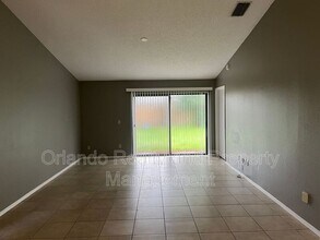 1102 Dees Dr in Oviedo, FL - Building Photo - Building Photo