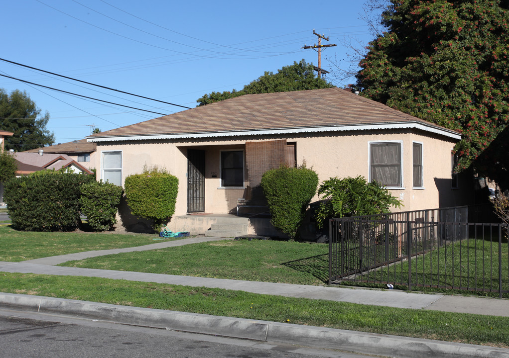 5966-5980 King Ave in Maywood, CA - Foto de edificio