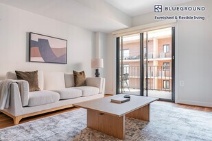 2500 Clarendon Blvd in Arlington, VA - Building Photo