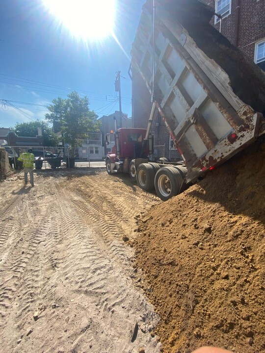 7 N Florida Ave in Atlantic City, NJ - Building Photo