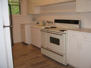 2901-2903 Wilmot Ave in Columbia, SC - Building Photo - Building Photo
