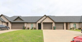 11170 County Rd 167 in Tyler, TX - Building Photo