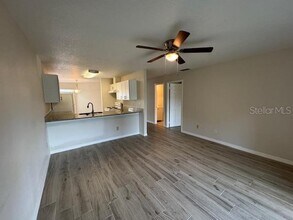 10114 Blazed Tree Ct in Orlando, FL - Building Photo - Building Photo