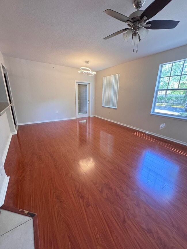 6906 W Sample Rd in Coral Springs, FL - Building Photo - Building Photo