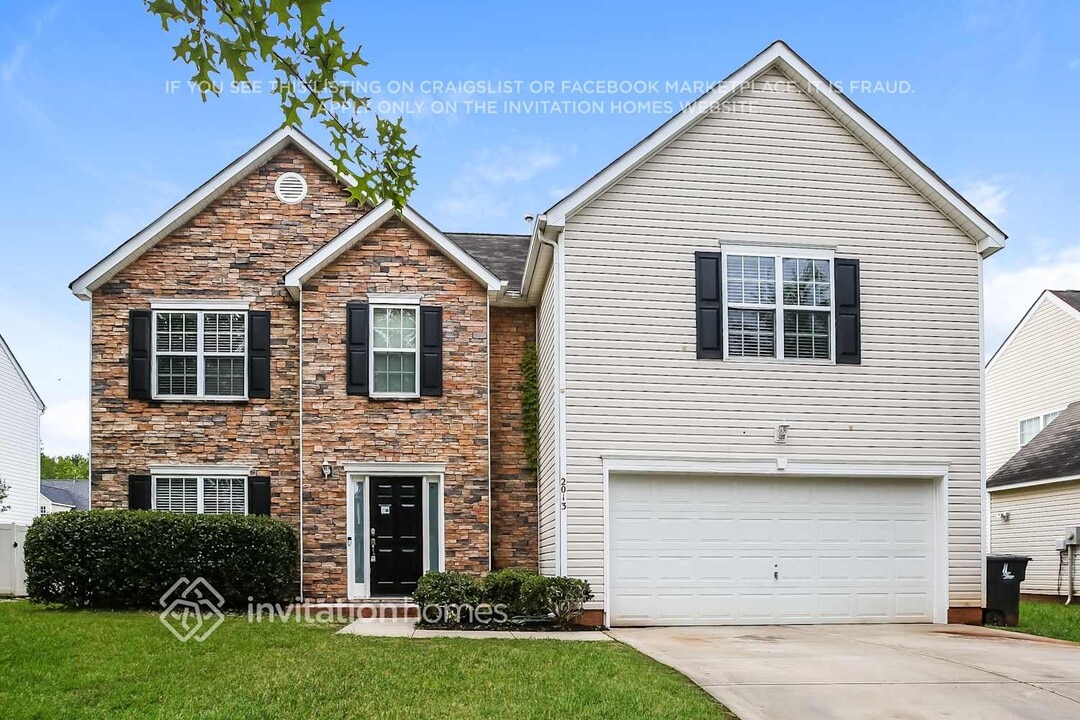 2013 Kingstree Dr in Monroe, NC - Building Photo