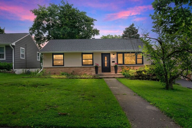 307 S Pierce Ave in Wheaton, IL - Building Photo - Building Photo