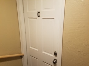 68 Pearl St in Middleboro, MA - Foto de edificio - Building Photo