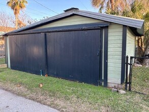 1220 Avenue K in Galveston, TX - Building Photo - Building Photo