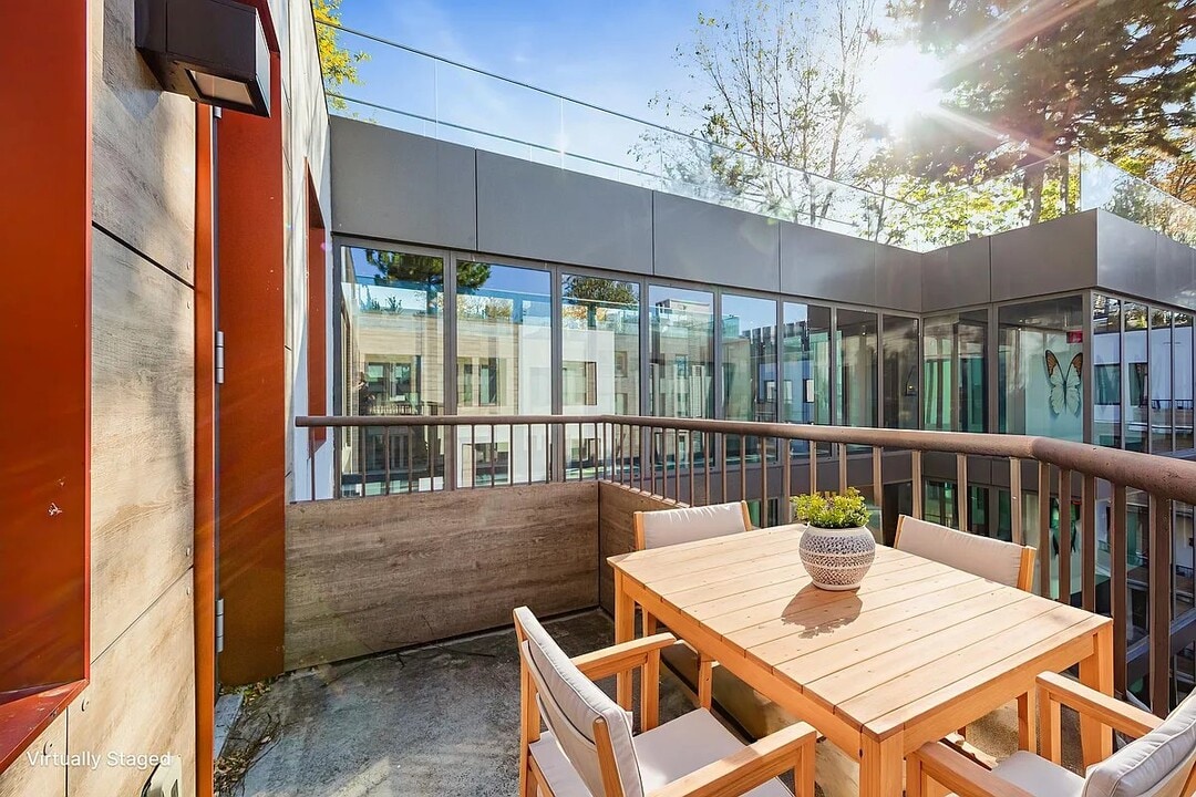 123 Melrose St in Brooklyn, NY - Building Photo