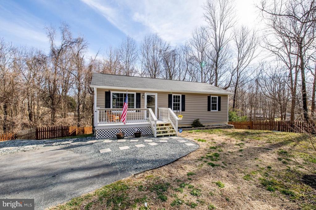 3535 Chesapeake Ave in Chesapeake Beach, MD - Building Photo