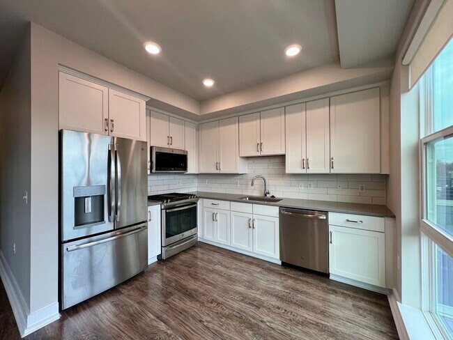 1800 Mt Vernon Ave in Alexandria, VA - Foto de edificio - Building Photo