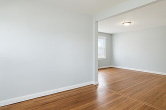 713 Emerson Ave in Syracuse, NY - Building Photo - Building Photo