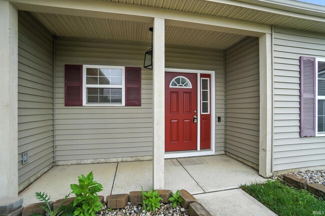 12562 Shearwater Run in Fort Wayne, IN - Building Photo - Building Photo