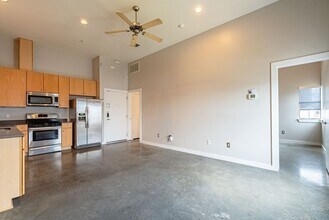 6000 S Congress in Austin, TX - Building Photo - Building Photo