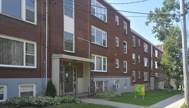 Maplehurst Apartments in Dartmouth, NS - Building Photo - Building Photo