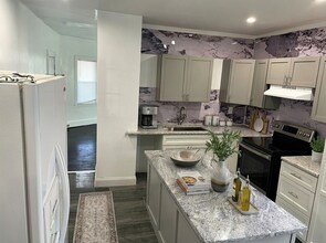 49 Carpenter St in Attleboro, MA - Foto de edificio - Building Photo