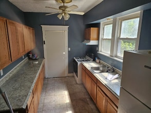 56 E Park Ave in Pleasantville, NJ - Building Photo - Building Photo