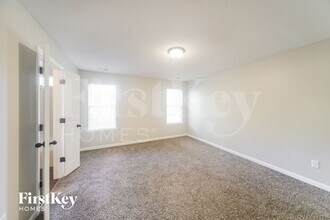 10265 Macon Rd in Cordova, TN - Building Photo - Building Photo