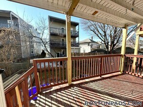 151 E Cottage St, Unit 2 in Boston, MA - Building Photo - Building Photo