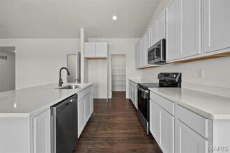 228 Westhaven Cir Dr in Wentzville, MO - Building Photo - Building Photo